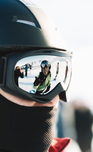 להושיט יד-147